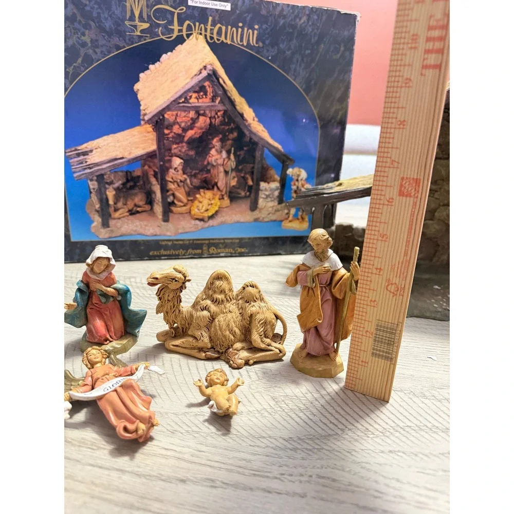 Fontanini Nativity Lighted Stable 1996 for 5